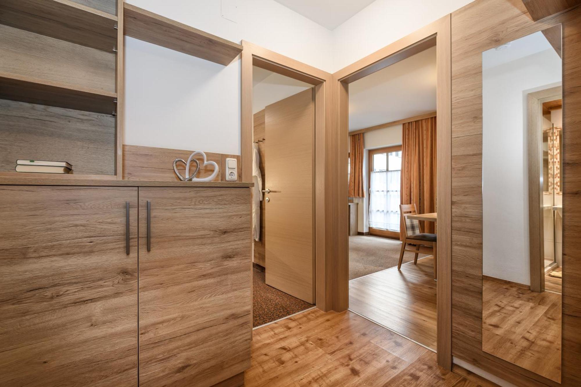Ferienhaus Birgit - Inklusive Eintritt Alpentherme Bad Hofgastein Esterno foto