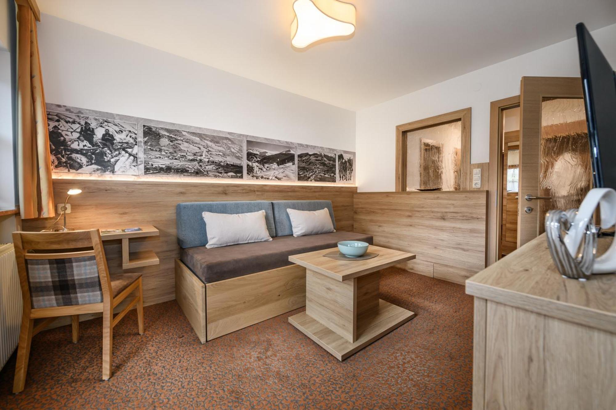 Ferienhaus Birgit - Inklusive Eintritt Alpentherme Bad Hofgastein Esterno foto