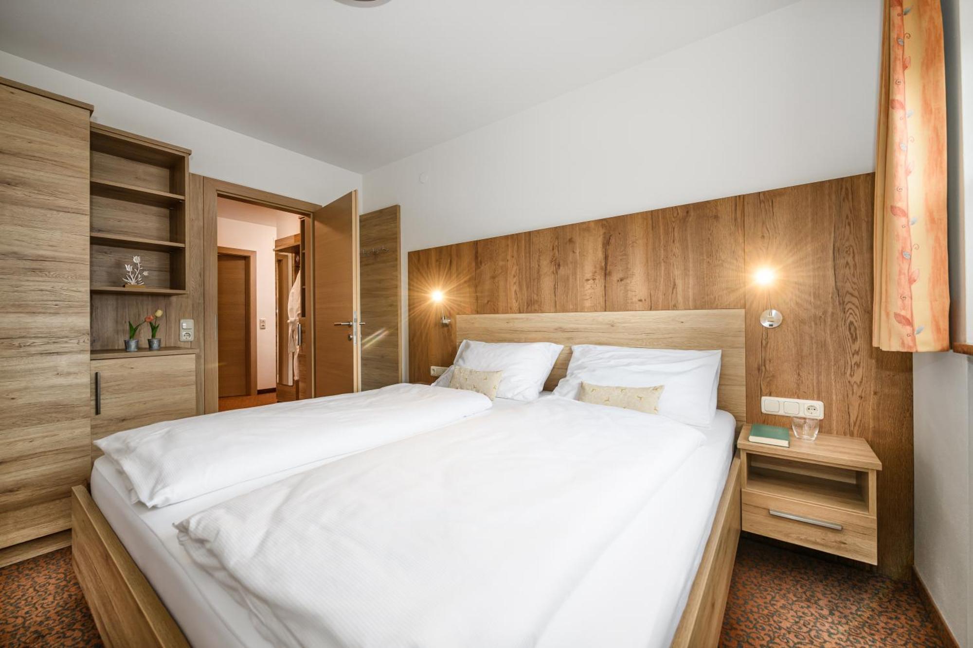 Ferienhaus Birgit - Inklusive Eintritt Alpentherme Bad Hofgastein Esterno foto