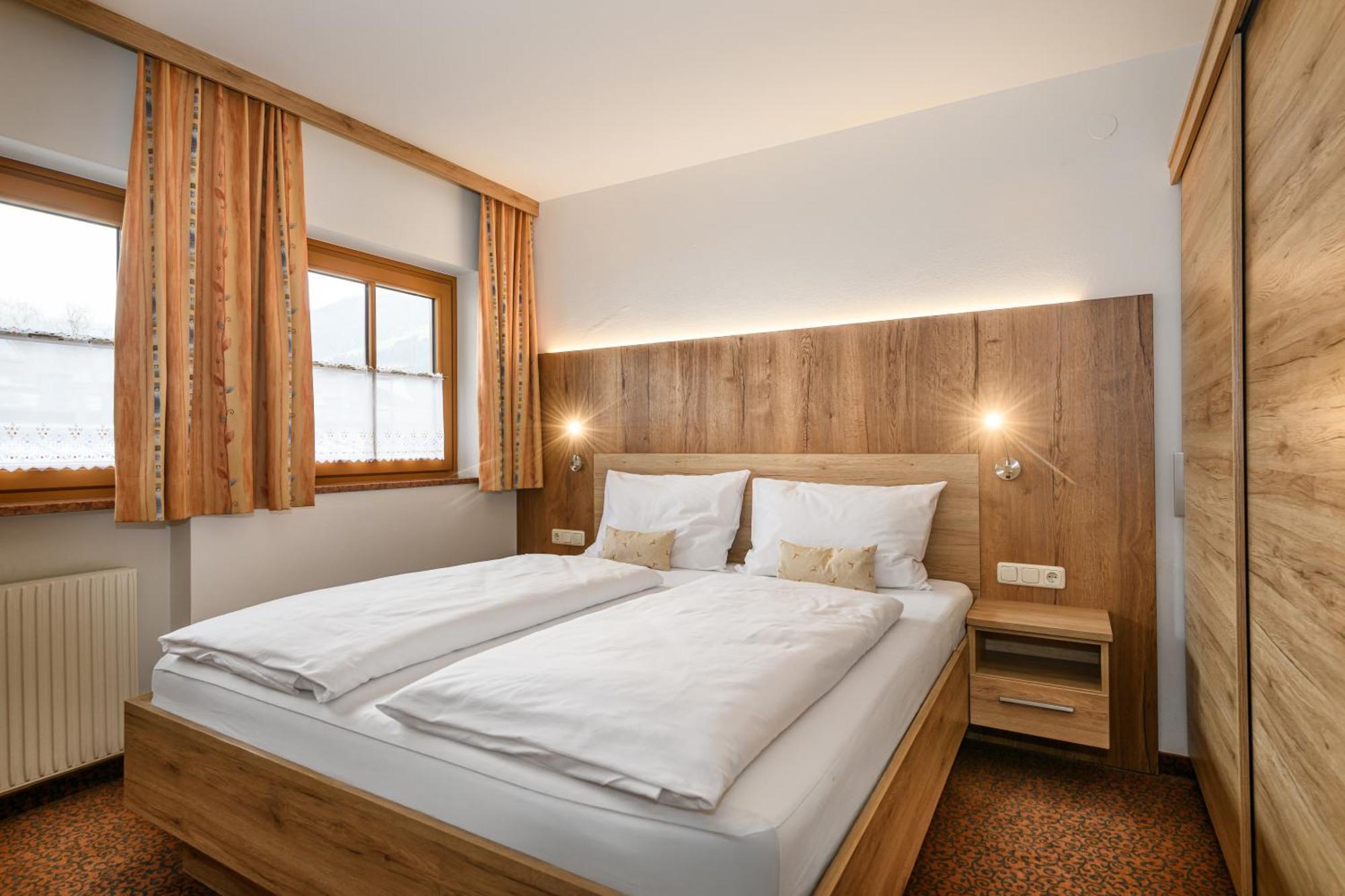 Ferienhaus Birgit - Inklusive Eintritt Alpentherme Bad Hofgastein Esterno foto