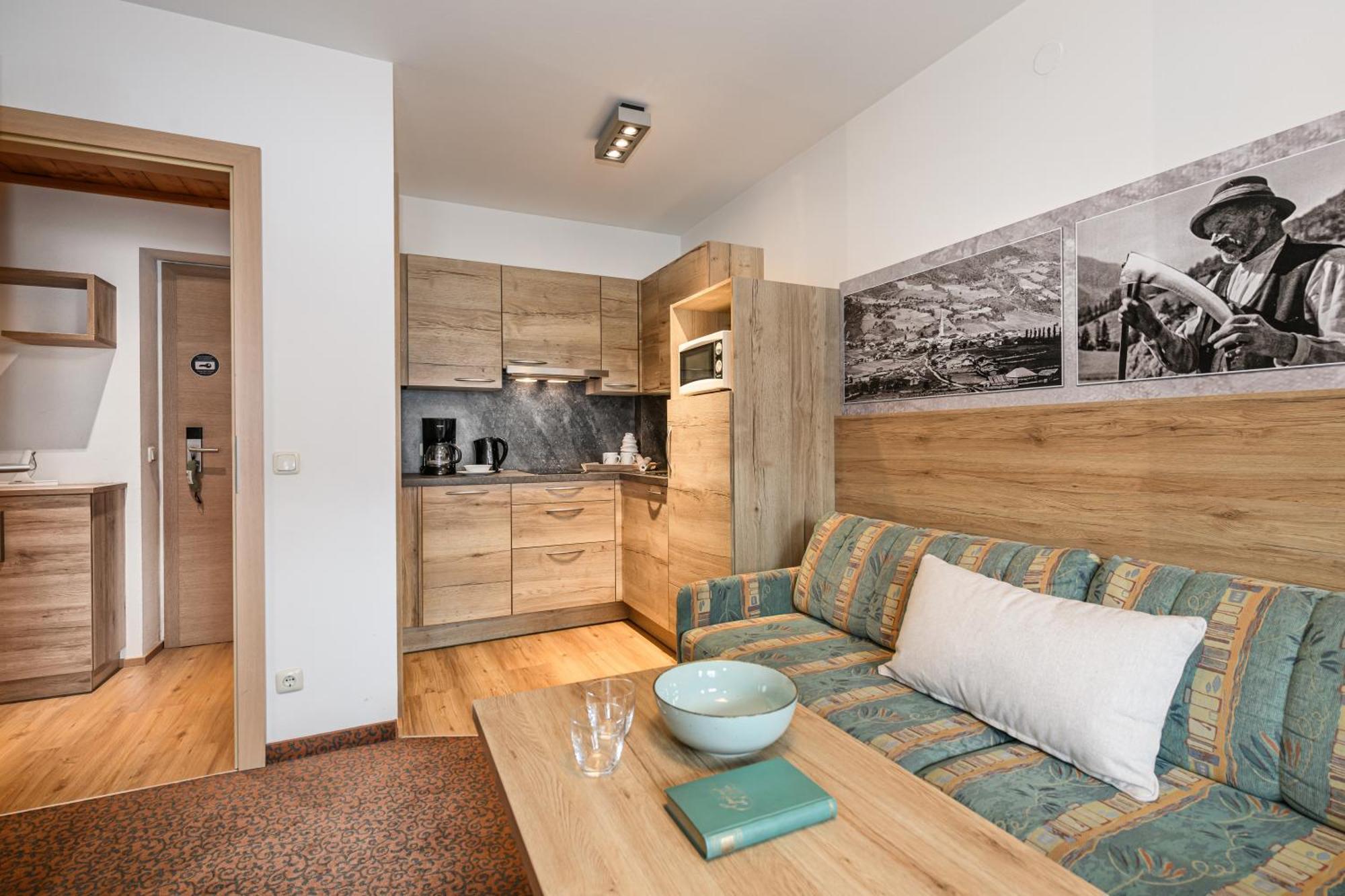 Ferienhaus Birgit - Inklusive Eintritt Alpentherme Bad Hofgastein Esterno foto