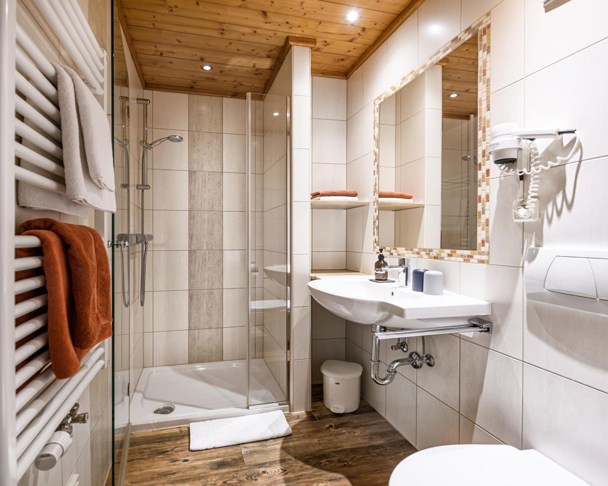 Ferienhaus Birgit - Inklusive Eintritt Alpentherme Bad Hofgastein Esterno foto