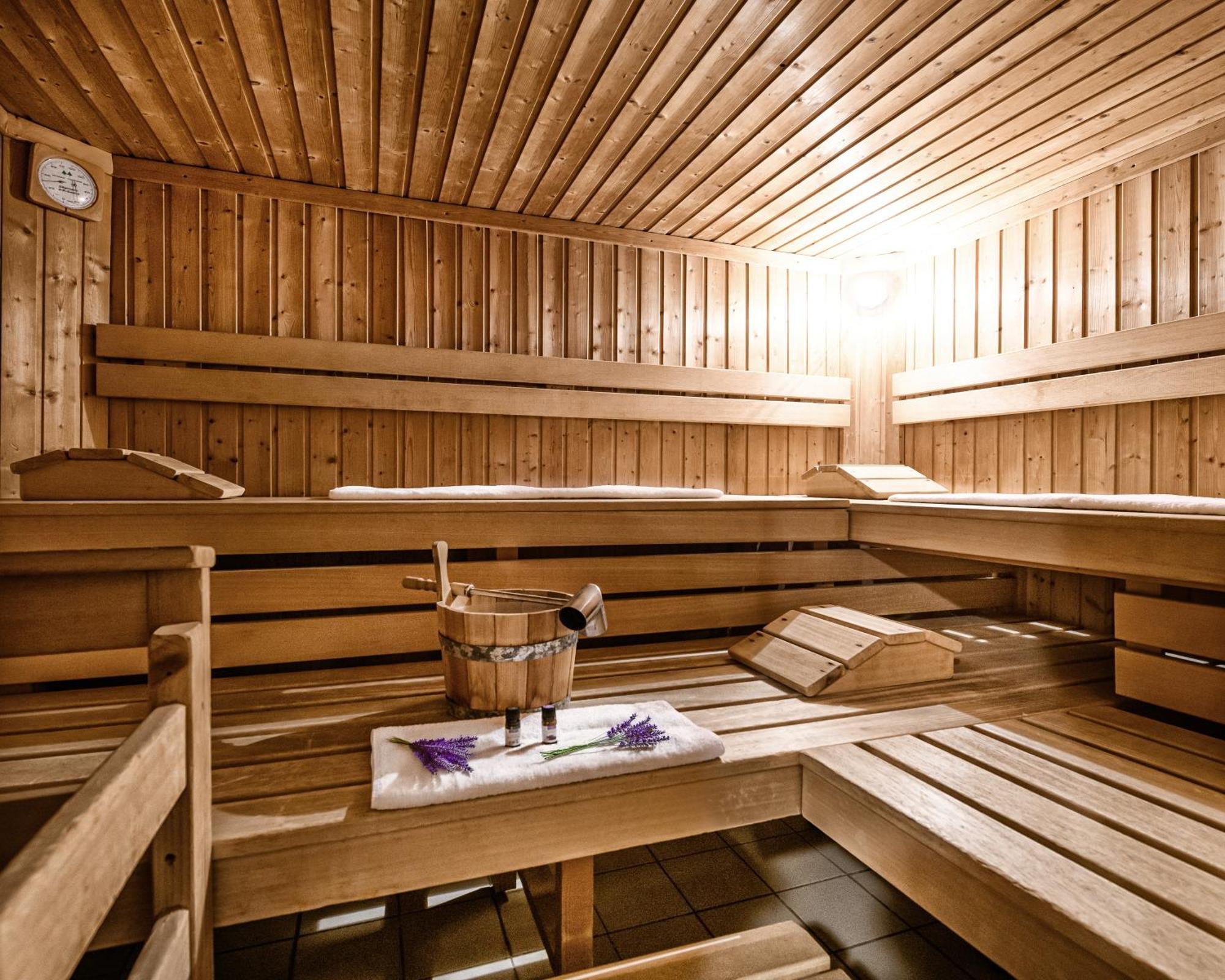 Ferienhaus Birgit - Inklusive Eintritt Alpentherme Bad Hofgastein Esterno foto